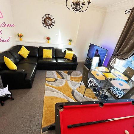 2 Bedrooms Entire Apartment Self Check In Kelty 외부 사진