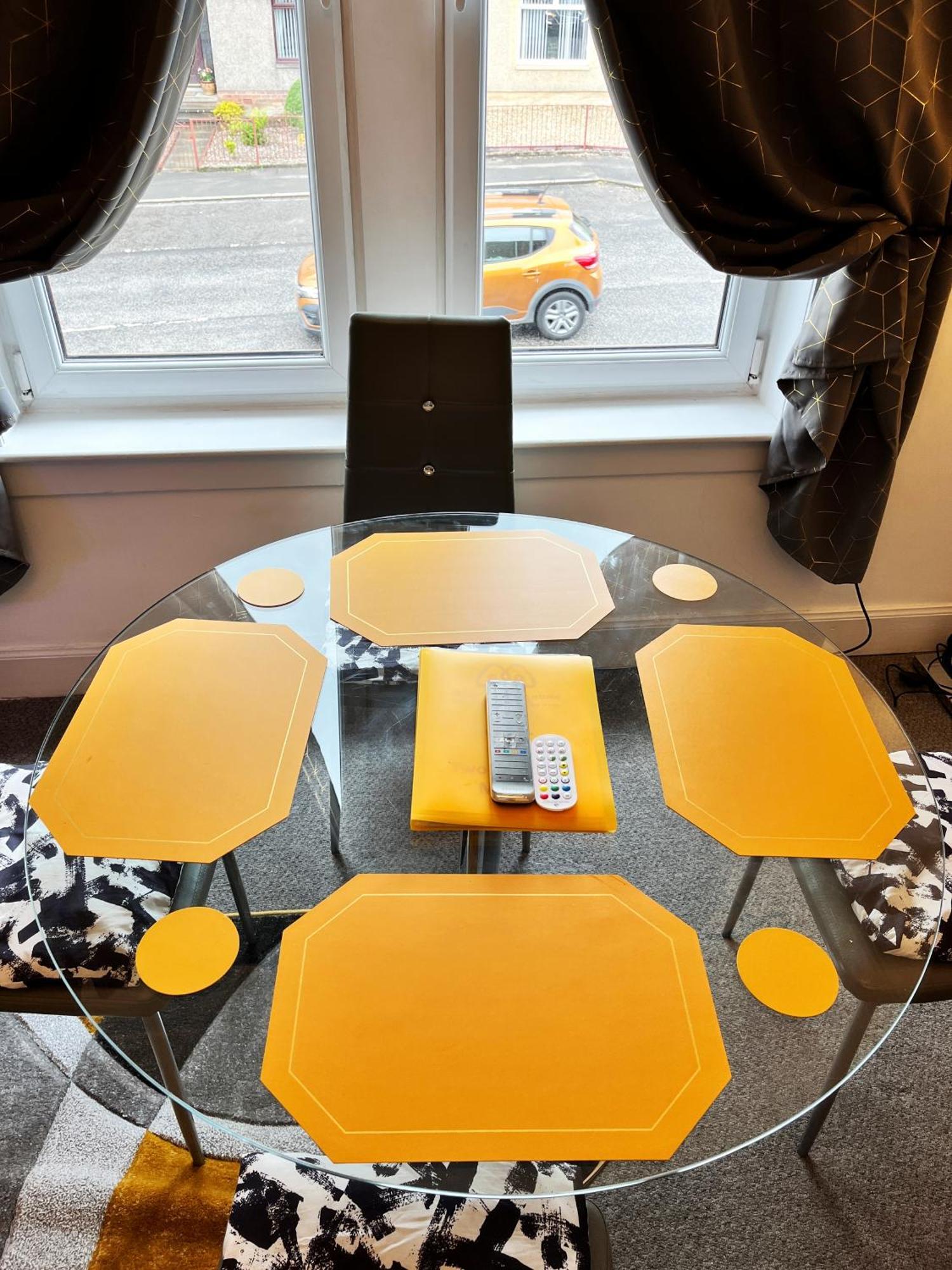 2 Bedrooms Entire Apartment Self Check In Kelty 외부 사진