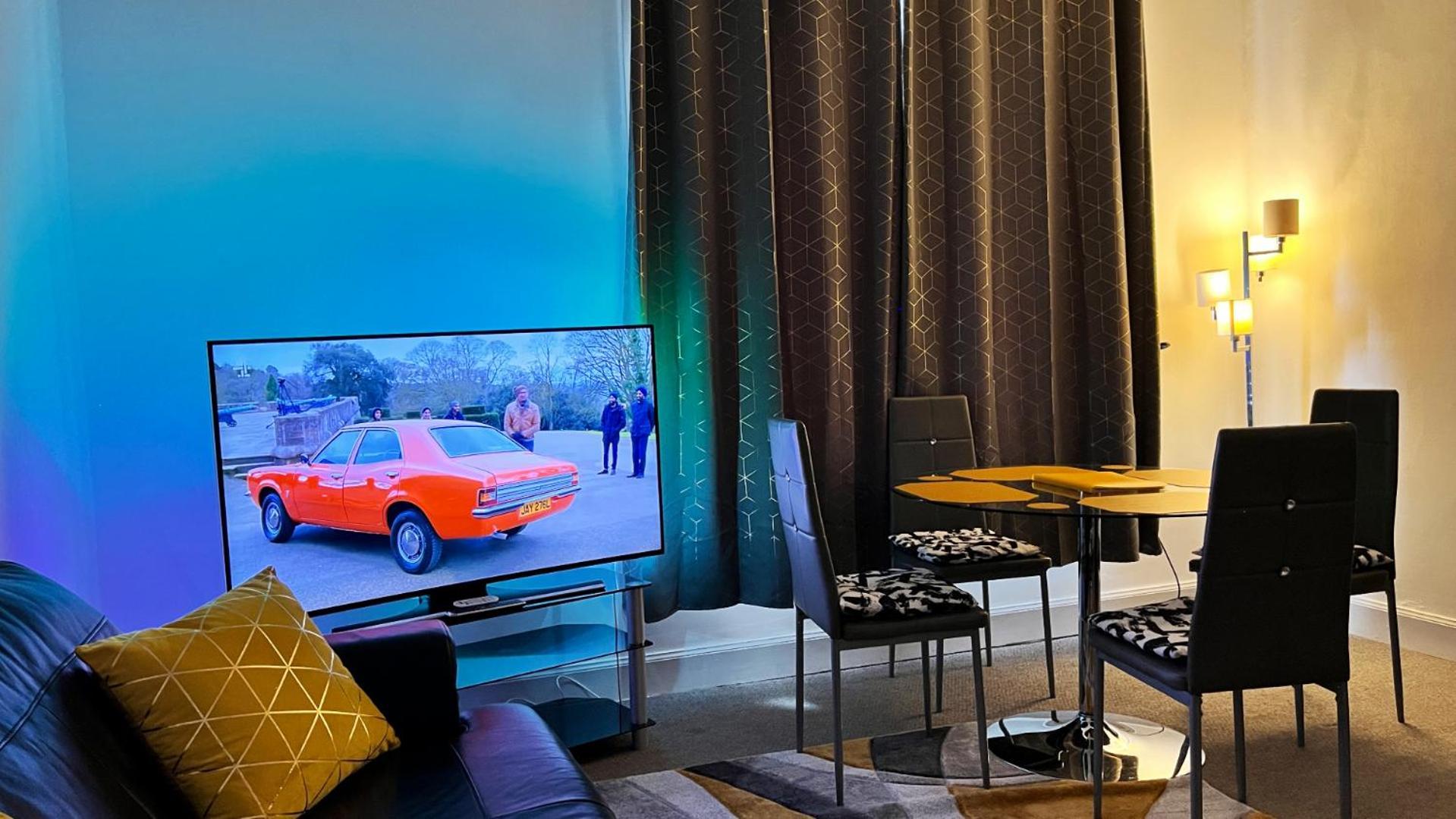 2 Bedrooms Entire Apartment Self Check In Kelty 외부 사진